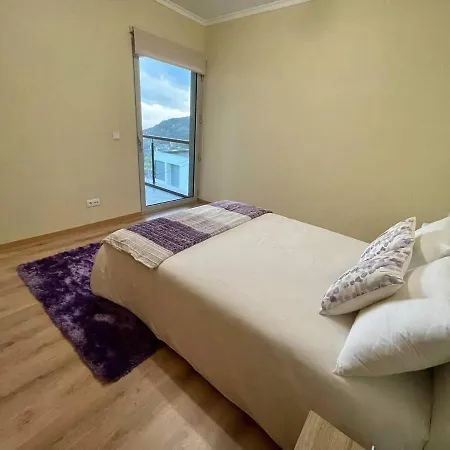 Beautiful 3-bed House In 4* Arco da Calheta (Madeira)