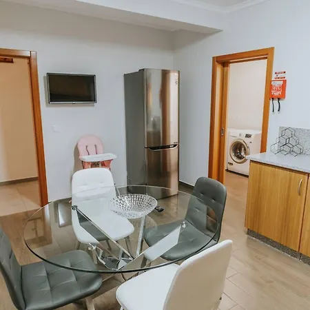 Beautiful 3-bed House In Hotel Arco da Calheta (Madeira)